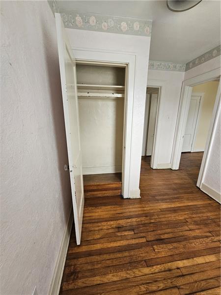 2332 Sherbrook