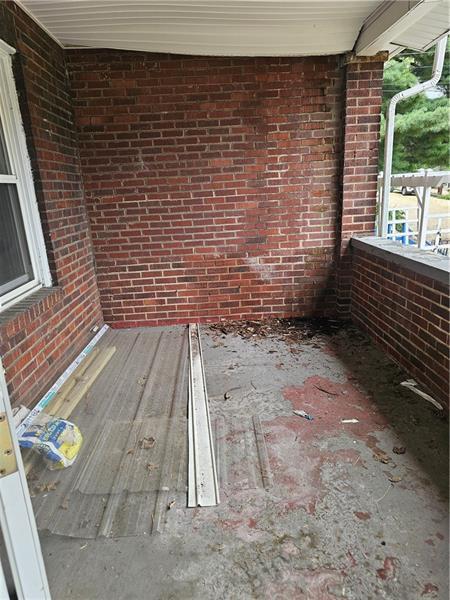 2332 Sherbrook