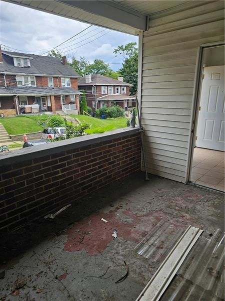 2332 Sherbrook