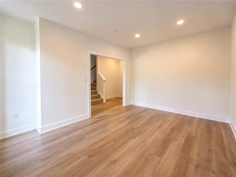 307 Palisade Way
