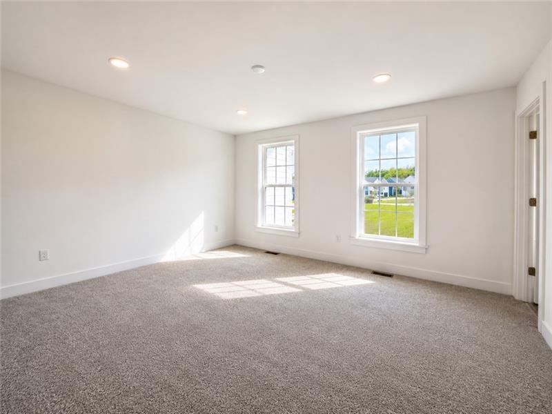 307 Palisade Way