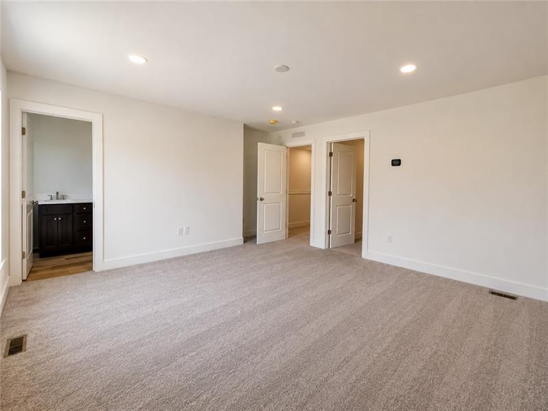 307 Palisade Way