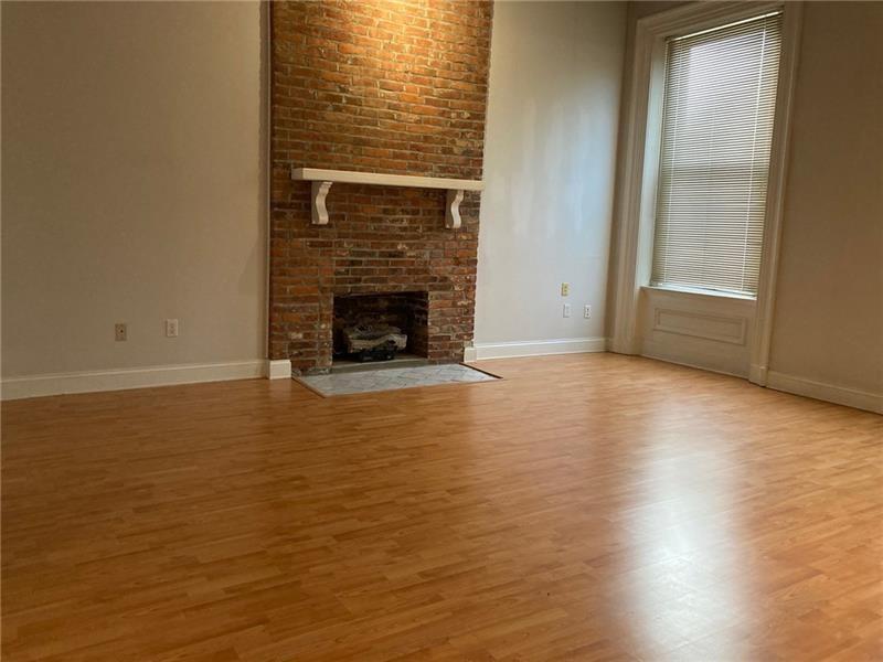 1205 W North Ave