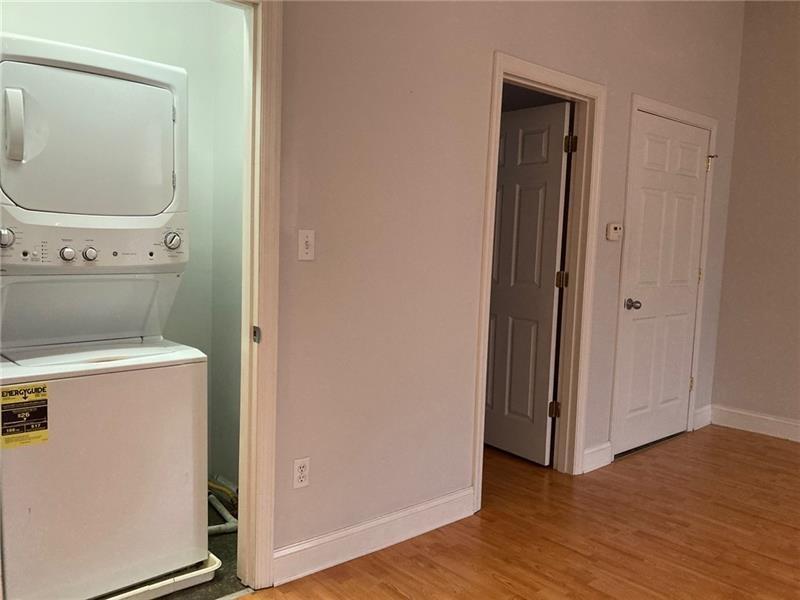 1205 W North Ave