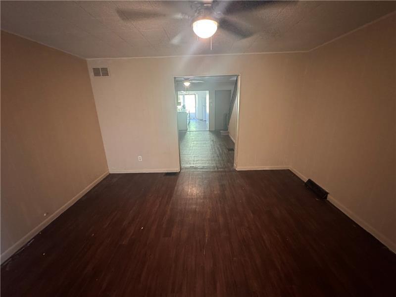 713 Freeport Rd