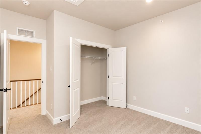 107 Breckenridge Ct