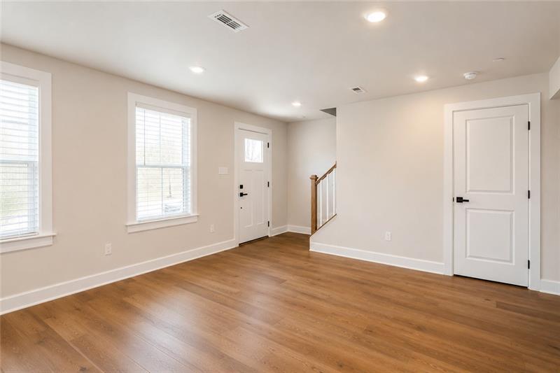 107 Breckenridge Ct