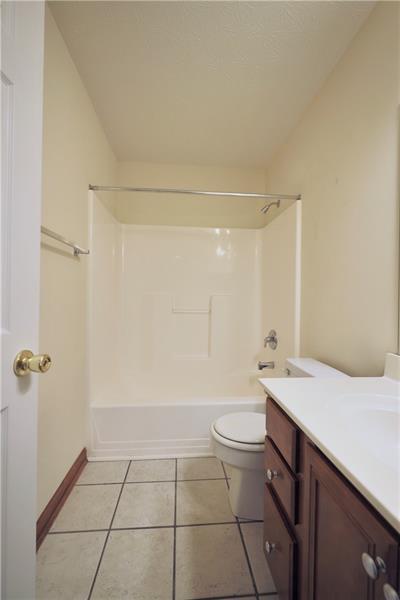 3005 Ironwood Cir