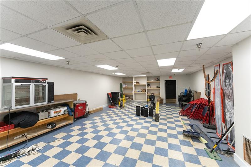 1 Racquet Ln (Studio Suite) Photo 14