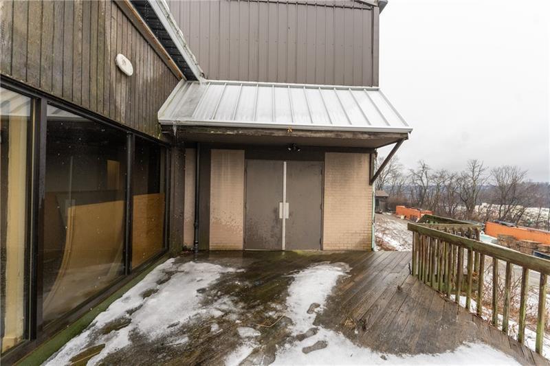 1 Racquet Ln (Right Rear) Photo 21
