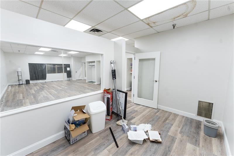 1 Racquet Ln (Ste 200) Photo 10
