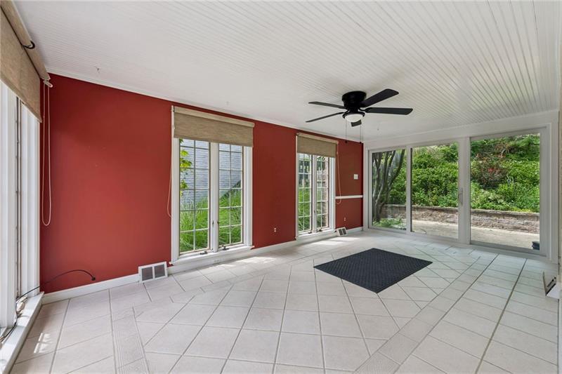 111 E Bruceton Rd