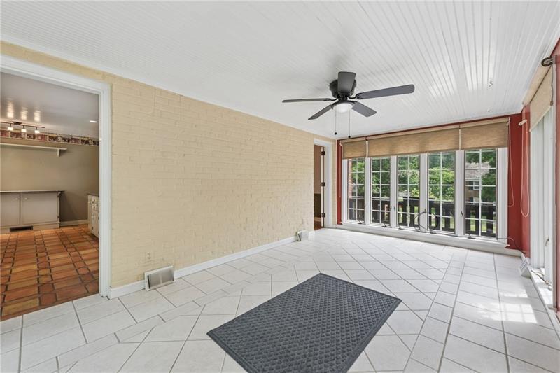 111 E Bruceton Rd