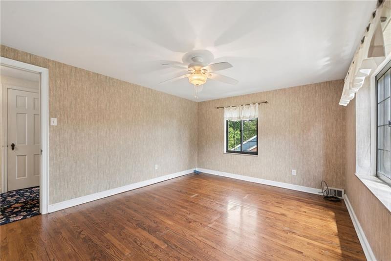 111 E Bruceton Rd