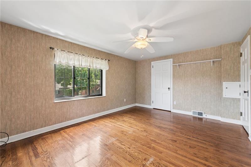 111 E Bruceton Rd