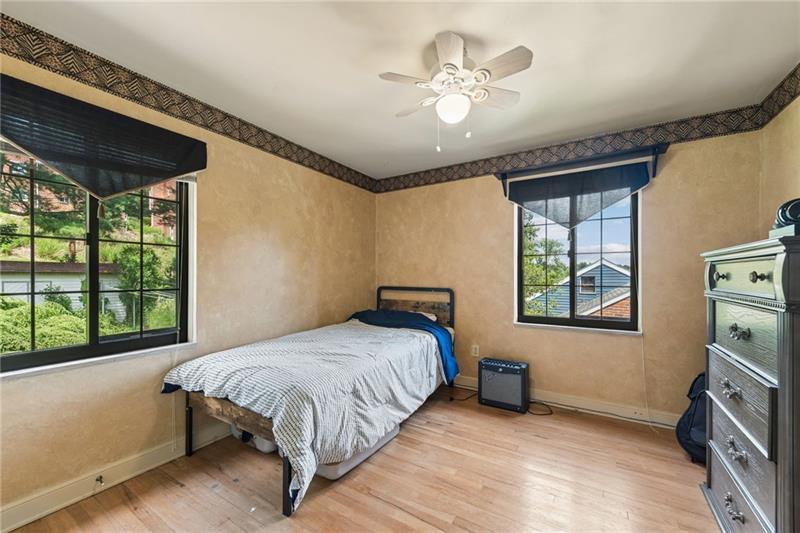 111 E Bruceton Rd