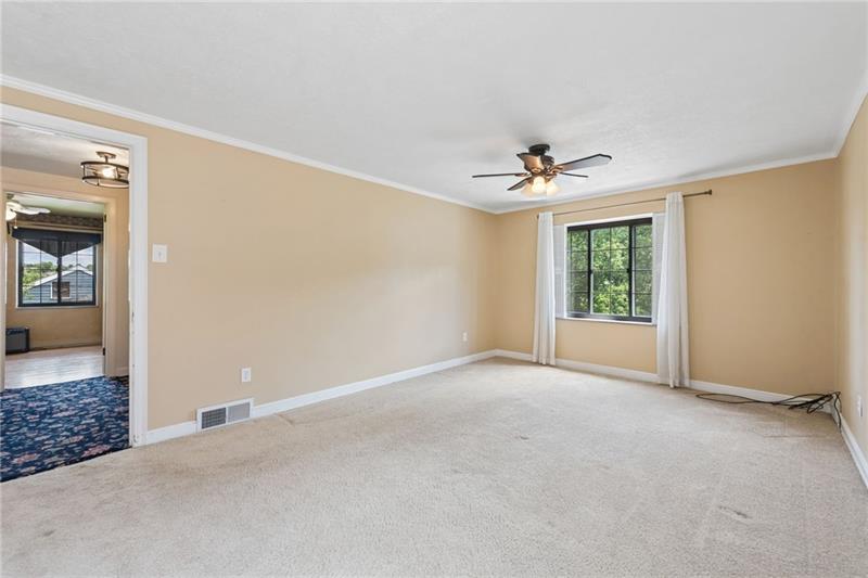 111 E Bruceton Rd