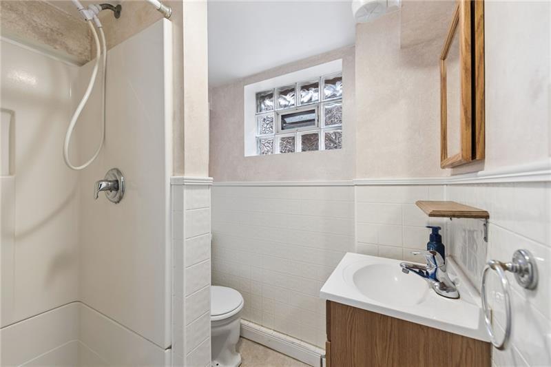 111 E Bruceton Rd