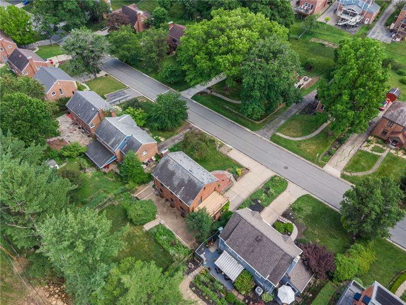 111 E Bruceton Rd