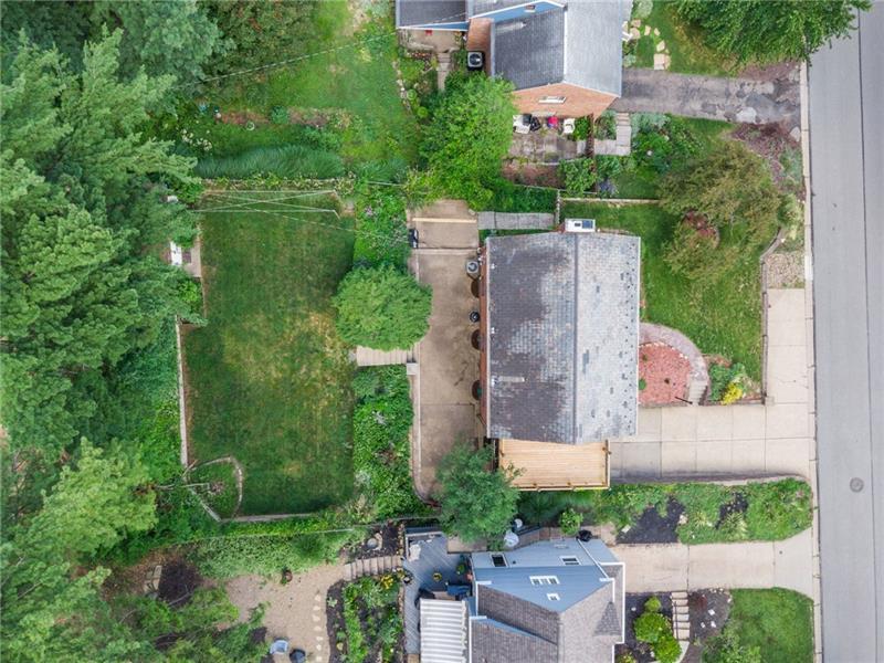 111 E Bruceton Rd