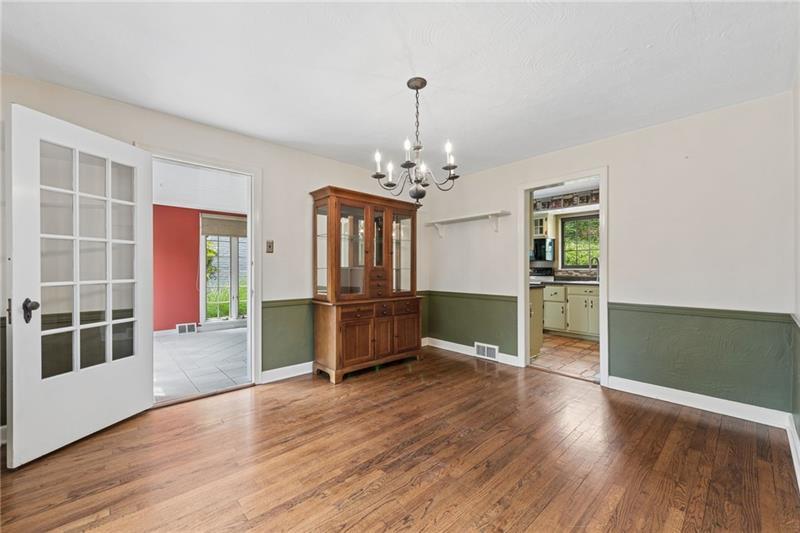 111 E Bruceton Rd