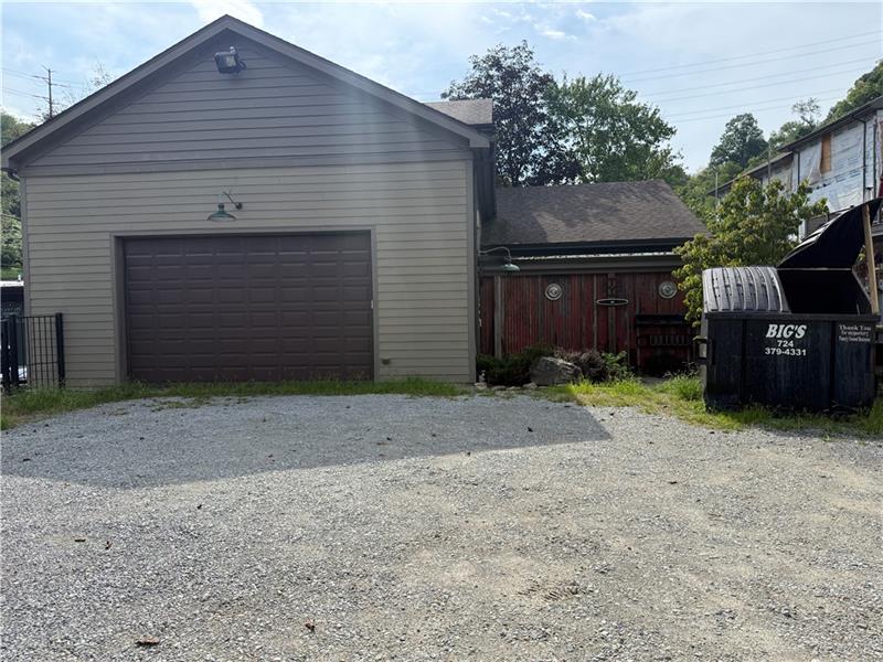1004 Becks Run Rd Photo 14