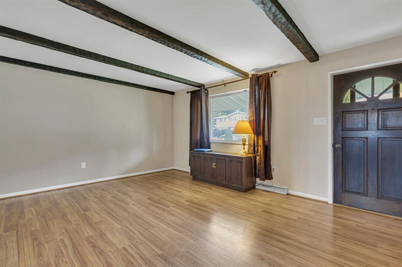 1306 Lincoln Drive