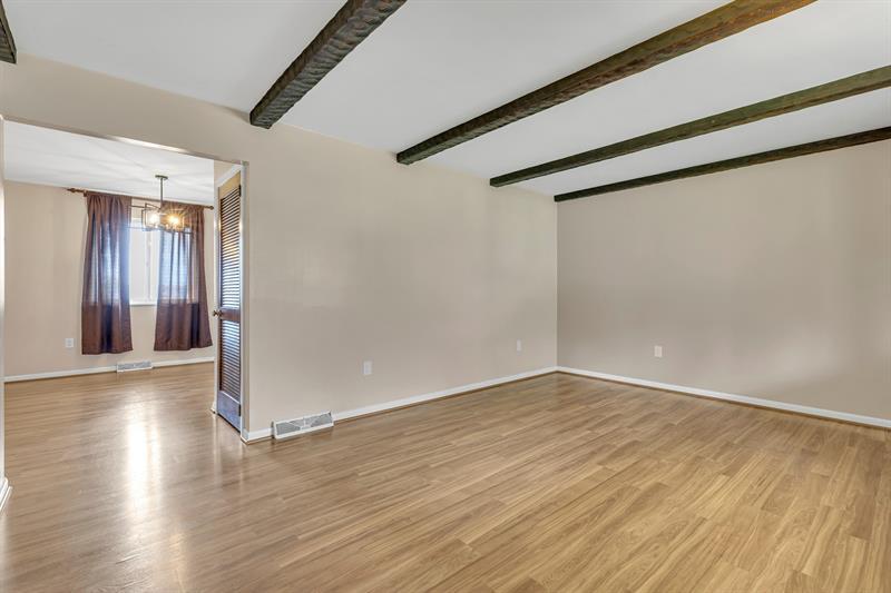 1306 Lincoln Drive