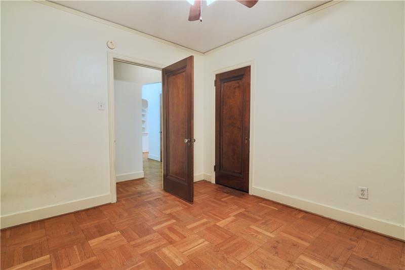 60 Academy Ave