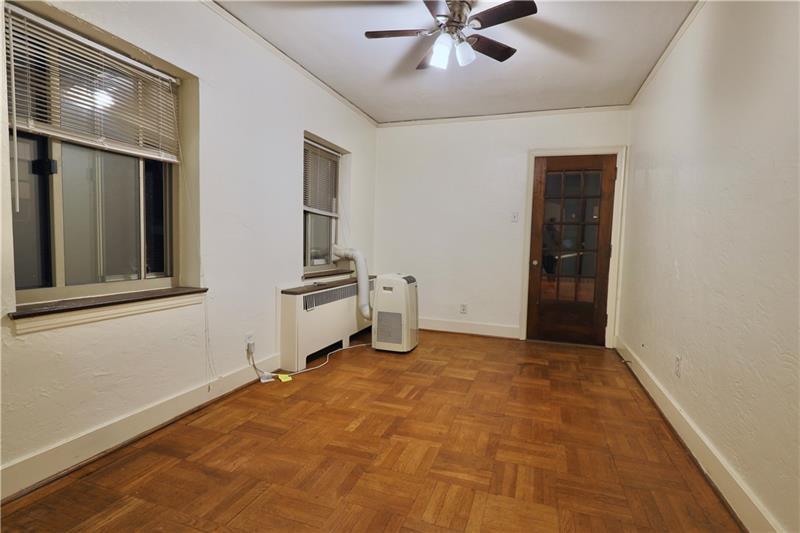 60 Academy Ave