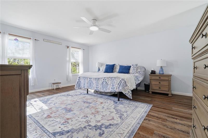 105 Bayberry Ln