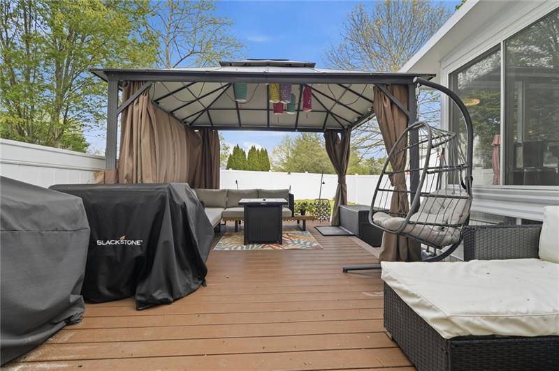 105 Bayberry Ln