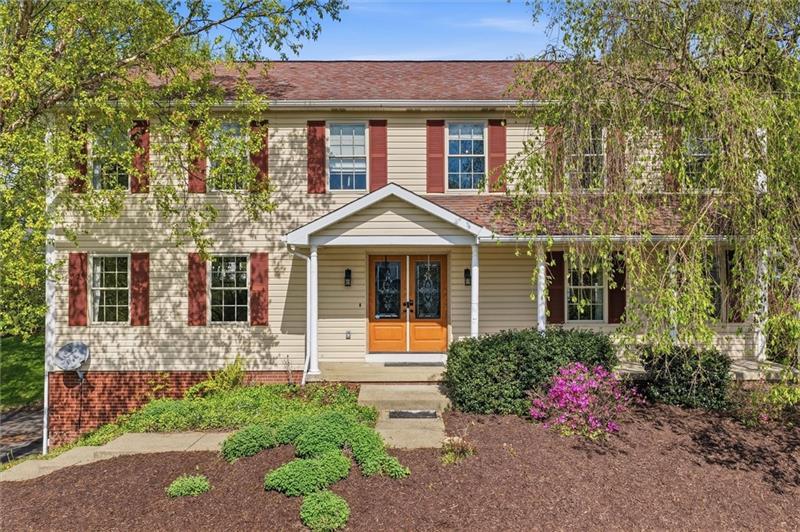105 Bayberry Ln