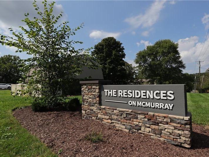 204 Carriage Hill Dr