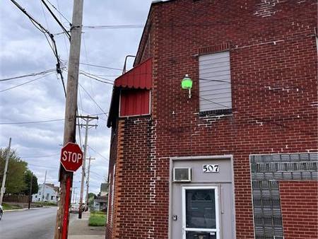 507 Harmony Ave, 1F