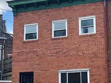 374 Main St