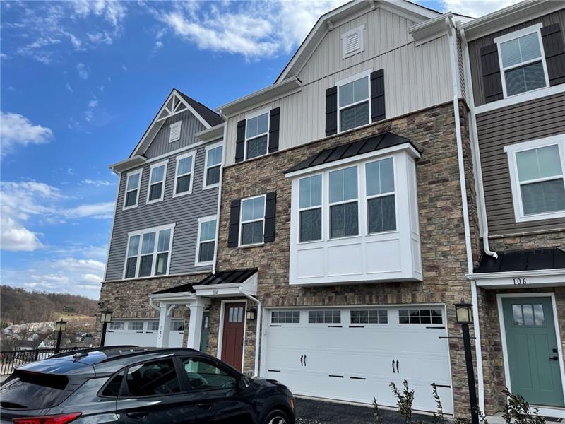104 Lupine Dr