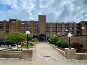 1000 Grandview Ave, 504