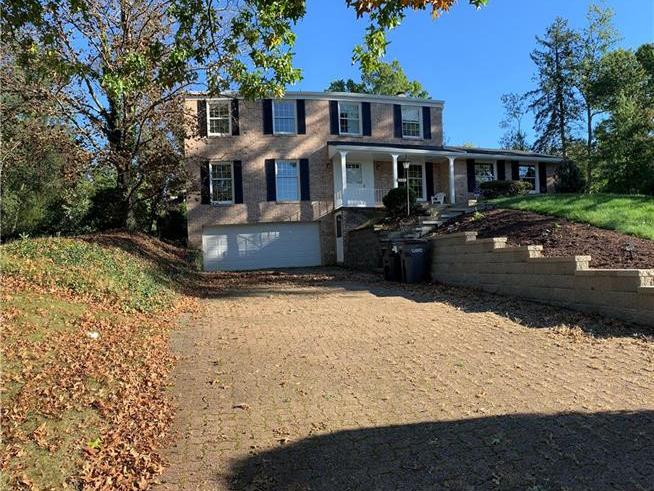 2361 Southwood Dr