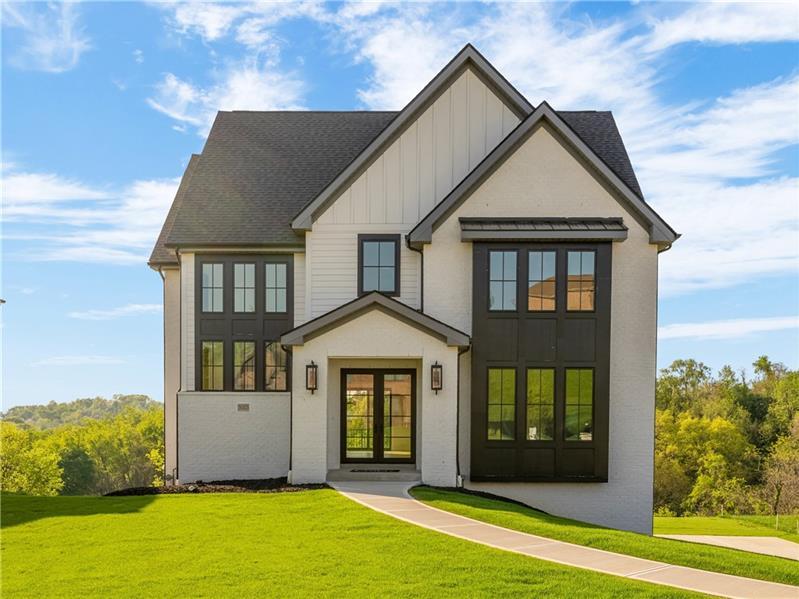 3025 Chestnut Ridge Drive