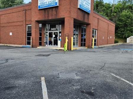 3423 Library Road