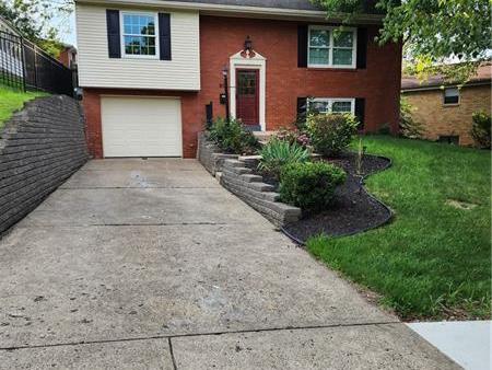 805 Bethany Dr.
