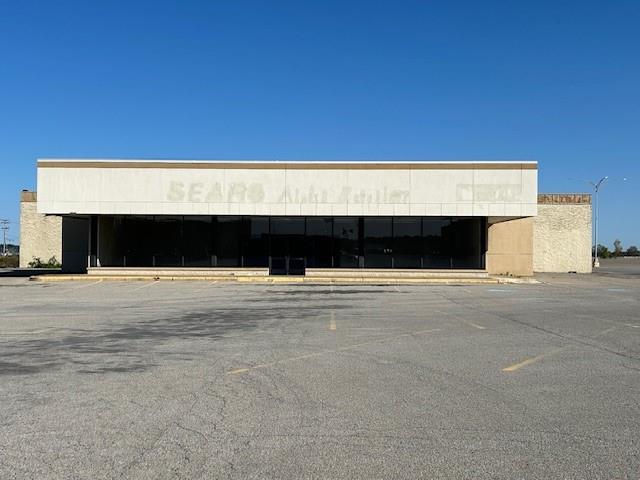0 Beaver Valley Mall Blvd