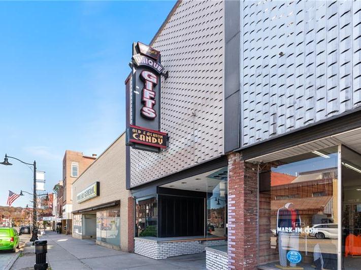117 N Main St
