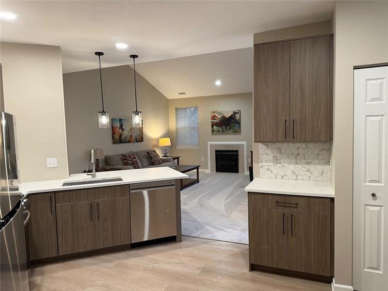 1532 Eagle Pointe Dr