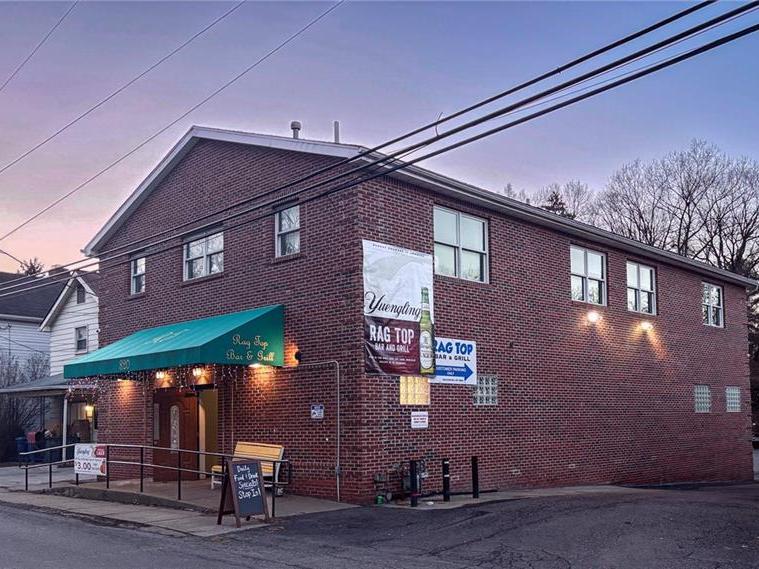 820 Mclaughlin Run Rd, Upper