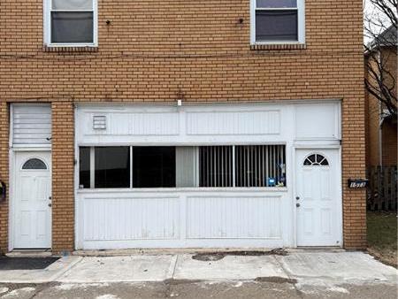 1513 Duss Ave, 1st Floor