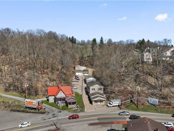 560 W Pike Street