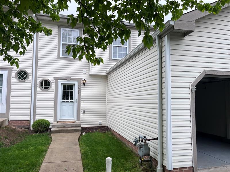 5004 Lea Dr