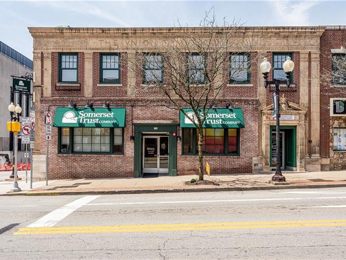102 N Main